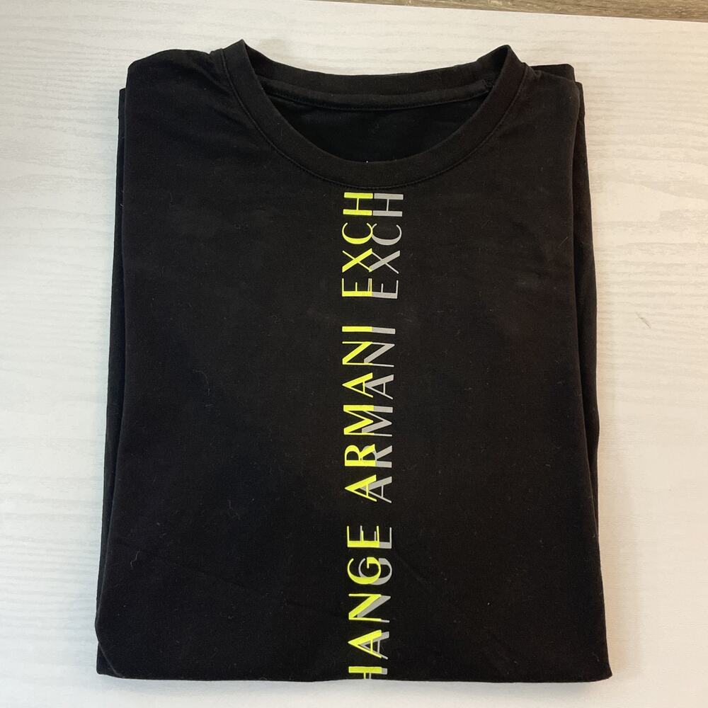 Armani Exchange AX Men's Central Vertical Logo Graphic T-Shirt Black Slim M